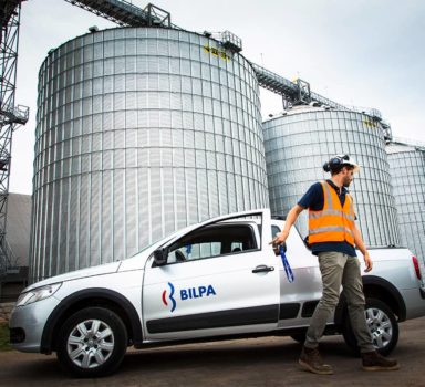 Construcción y montaje de plantas de almacenamiento y acondicionamiento de grano. Más de 40 plantas construidas.